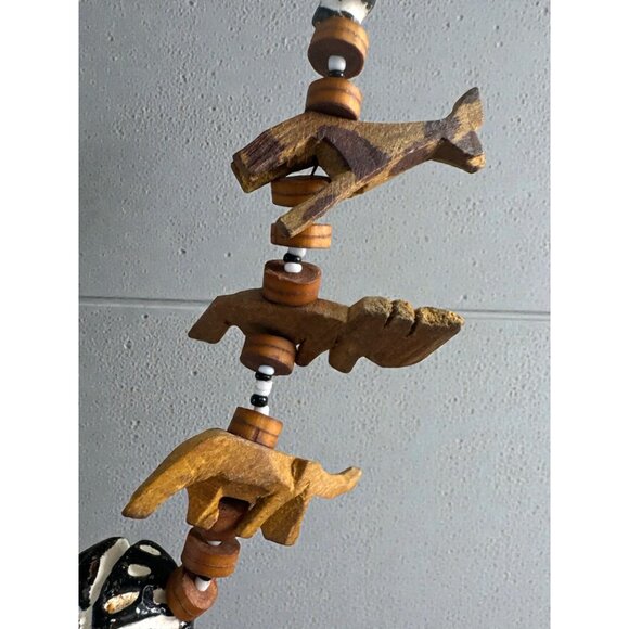 Hand-Carved African Animal Beaded Necklace With Wooden & Ceramic Beads Safari Th - Picture 3 of 6